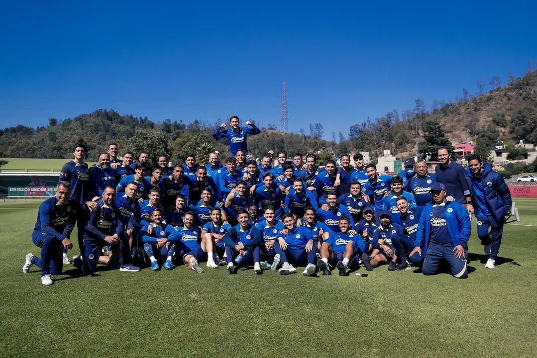 América