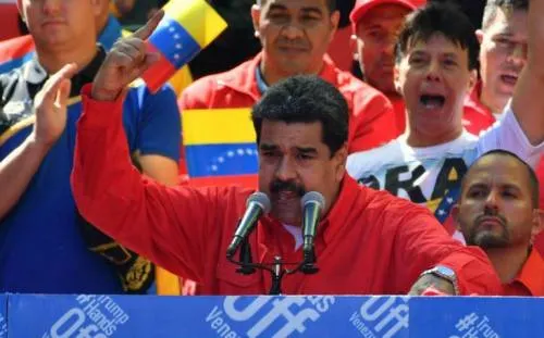 Acusan a Maduro de sacar al menos ocho toneladas de oro de Banco Central de Venezuela