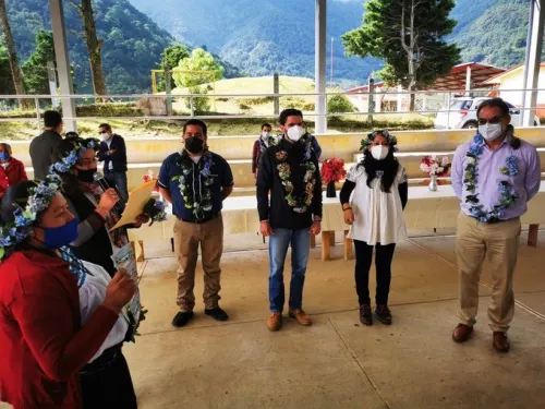 Supervisa Lozano Pérez avances del programa “La Escuela es Nuestra”, en la Sierra Norte