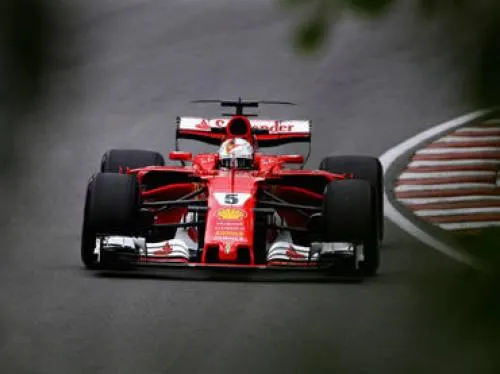 Ferrari domina última práctica libre en Canadá