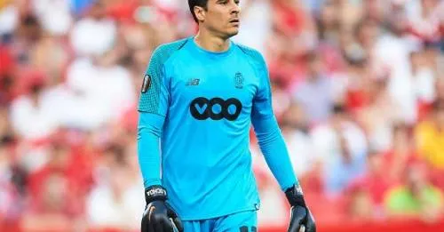 “Memo” Ochoa es titular en triunfo de Standard sobre Borussia