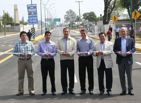 Eduardo Rivera asiste a entrega de etapa del Bulevar Lafragua