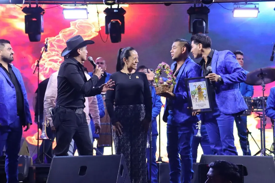 Feria De Atlixco 25 Original Banda El Limon