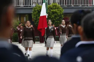 A clases más de 25 millones de alumnos de nivel básico