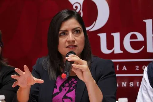 Al afirmar que se siente segura de caminar por calles de Puebla, Rivera descarta uso de escoltas