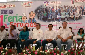 Sedesol entrega recursos y reconocimientos en Feria Institucional de Servicios