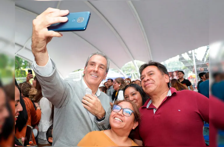 El “periodismo” coqueto y aplaudidor del poder