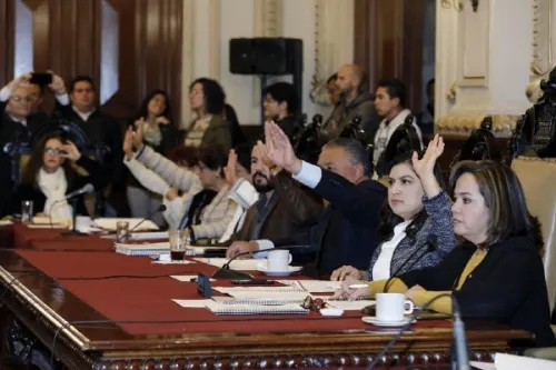Cuerpo Edilicio otorga permisos de temporada para vendedores no establecidos
