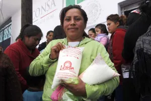 Crearán centro de acopio para que productores poblanos provean a Liconsa