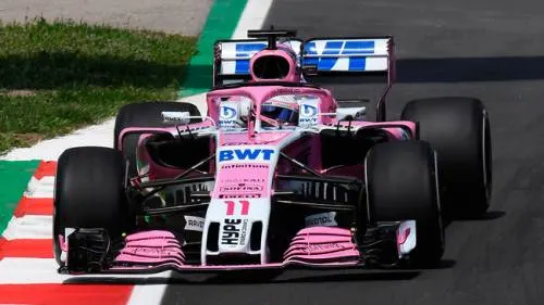 Checo arranca con buen ritmo en Barcelona