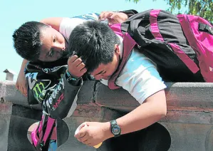 Cinco estudiantes de centros escolares sufren bullying