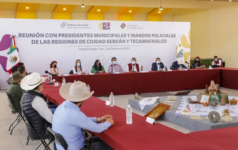 Trabajar conjuntamente para mantener la seguridad de Puebla