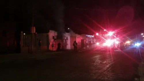 Se registra incendio en maderería y tapicería de la colonia El Porvenir