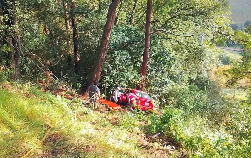 Mujer muere tras caer a barranca en Zacapoaxtla; investigan posible feminicidio