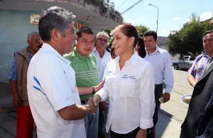 Dinorah apoyará proyectos productivos de las mujeres en la Sierra Norte