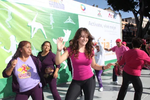 La Gran Vía Recorre Puebla festeja a los abuelitos