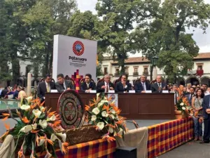 Transcurren en calma, toma de posesión en Michoacán