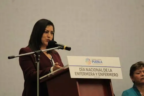 Va Ayuntamiento de Puebla por firma de Carta de la Tierra y Primer Parque-Biblioteca