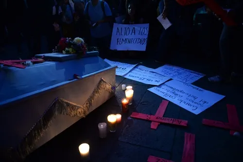 Nada frena la violencia contra las mujeres