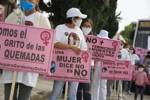 Realizan manifestación para exigir justicia a Gardenia y Dulce