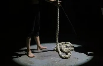 Suicidios en Puebla: más de mil 600 casos en cinco años, con fuerte prevalencia masculina