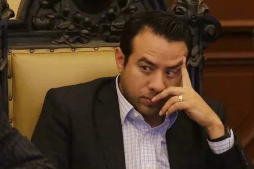 Analizarán reorganización del Cabildo tras salida de algunos integrantes: Jiménez López