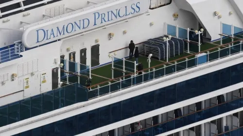Japón confirma 10 pasajeros con coronavirus a bordo de crucero