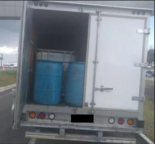 Tras enfrentamiento en Texmelucan, detienen a una persona y dos camionetas con hidrocarburo