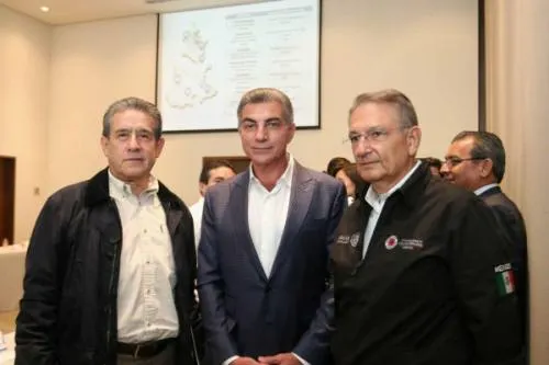 Felipe Puente y Tony Gali establecen estrategias de prevención ante tormenta tropical Katia