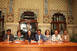 Presentan diputados Carrera de Integración Familiar