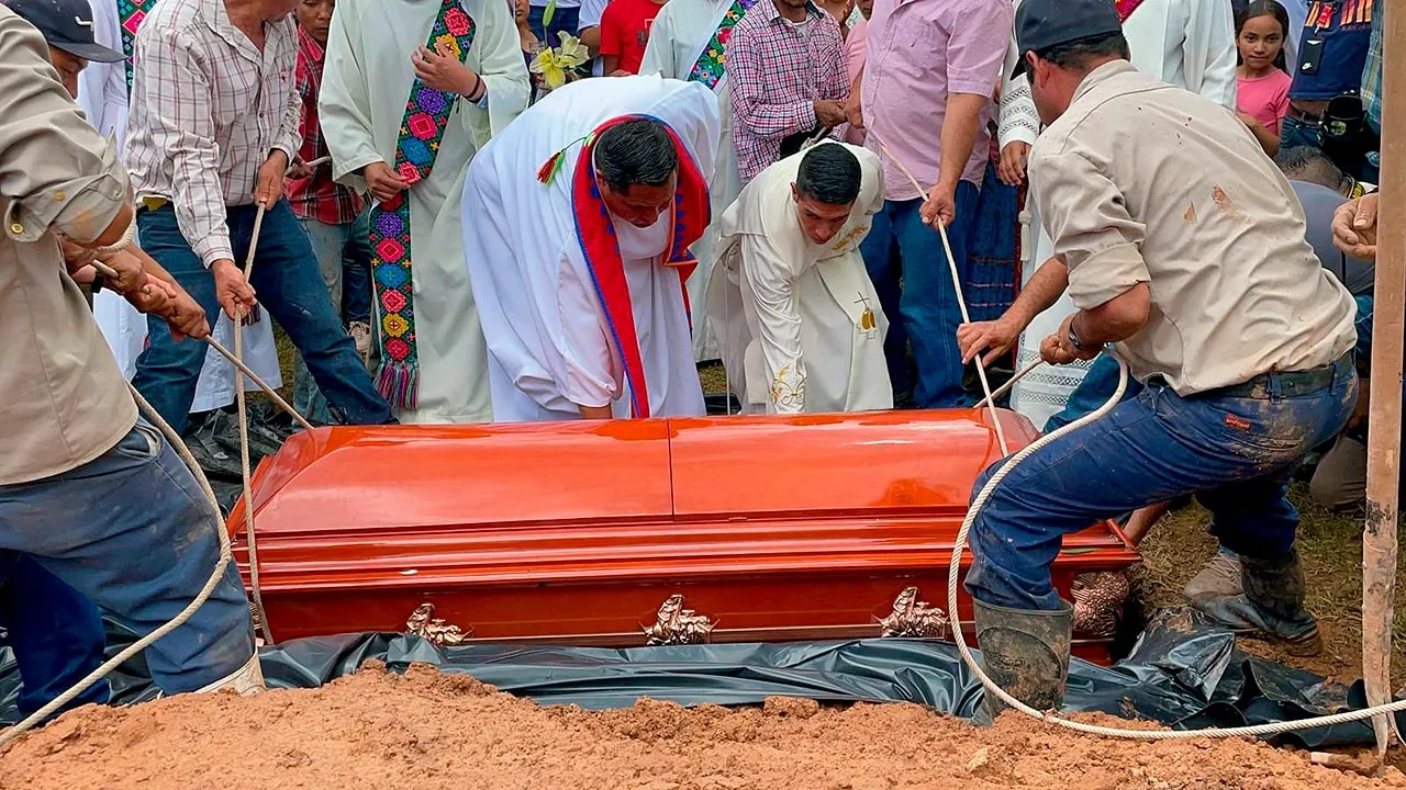 Sacerdotes Jesuitas Cerocahui Chihuahua