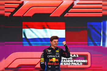 En épica remontada desde el lugar 17, Max Verstappen gana el Gran Premio de Brasil