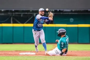 Saraperos de Saltillo aseguró la serie con triunfo 12-4 sobre Pericos de Puebla