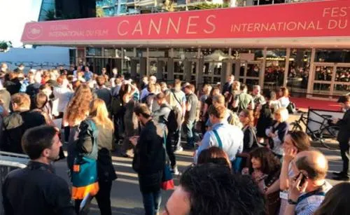 Evacúan el Palacio del Festival de Cannes por falsa alarma de bomba