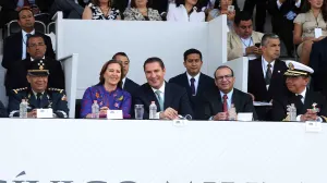 Navarrete y RMV encabezan Desfile de la Batalla de Puebla