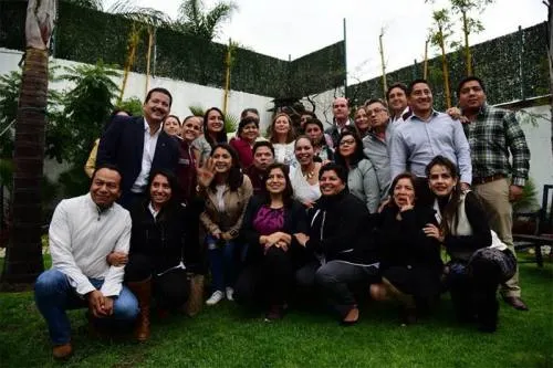 Las tribus de Morena se ponen de acuerdo