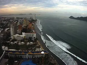 Alertan por mar de fondo desde Chiapas hasta la Península de BC