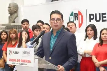 Néstor Camarillo asegura que Morena perderá la alcaldía de Puebla en elecciones de 2027
