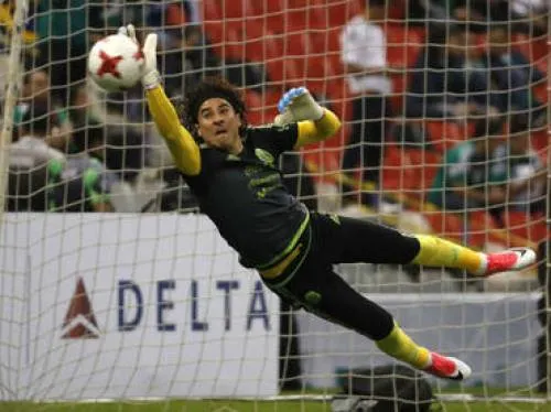 Standard de Lieja anuncia fichaje de ‘Memo’ Ochoa