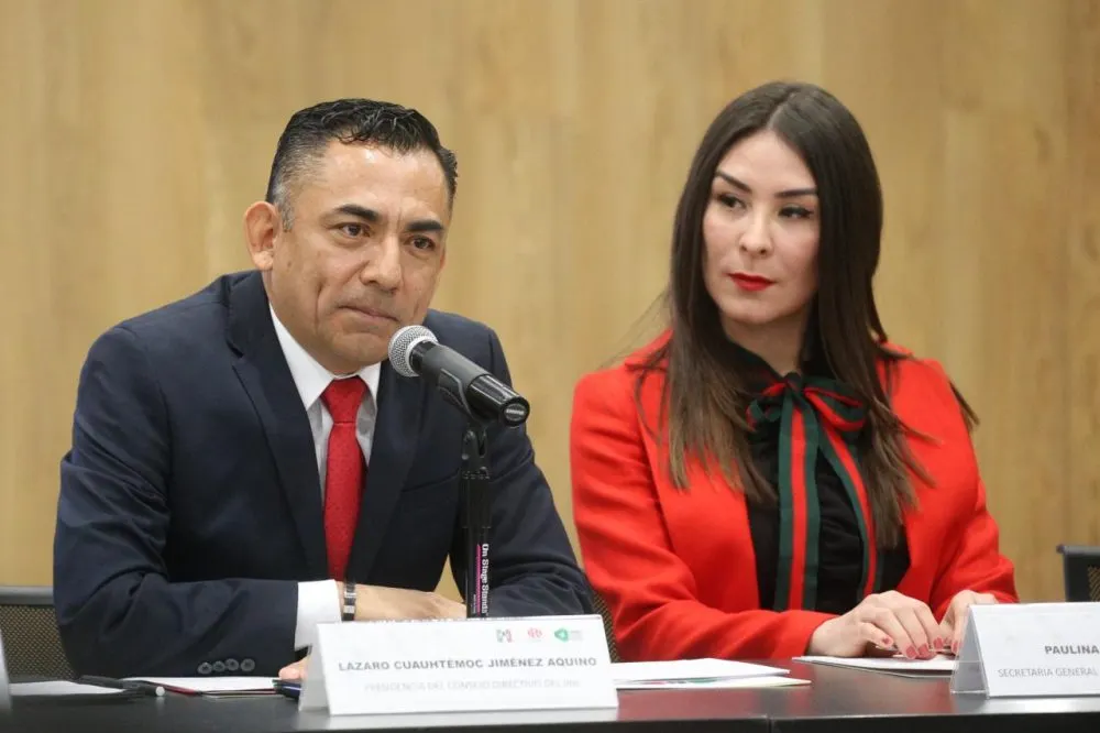 Diputado poblano deja curul para esposo de Galilea Montijo