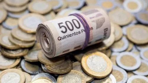 Peso retrocede 3 centavos; dólar cotiza en 19.16 unidades