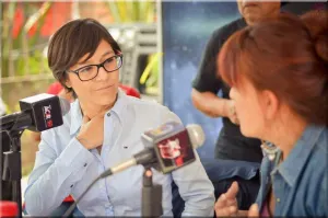 Asaltan en Mayorazgo a locutora de Mix FM