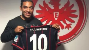 Regalo de 10 para Marco Fabián