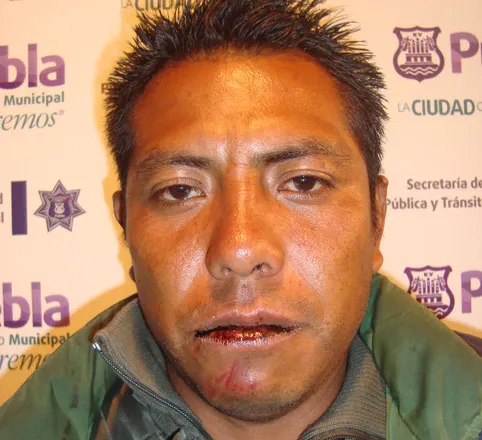 Probable ladrón de motocicleta, asegurado por la PM