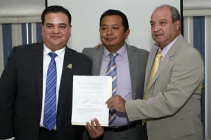 San Andrés y Canaco firman convenio para edificar mercado en la zona