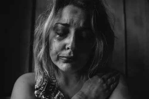 Violencia contra las mujeres se ha incrementado por confinamiento de Covid-19