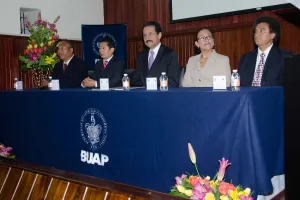 Los logros en equipo son permanentes: Alfonso Esparza