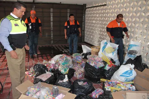 Harán operativos para evitar venta de cohetones en Puebla