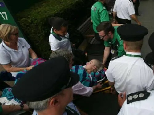 Video: La terrible lesión de rodilla en Wimbledon