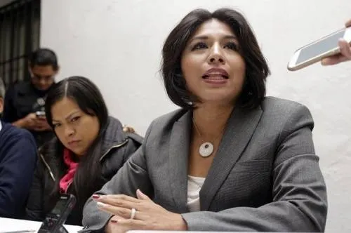 Roxana Luna y el hoyo financiero